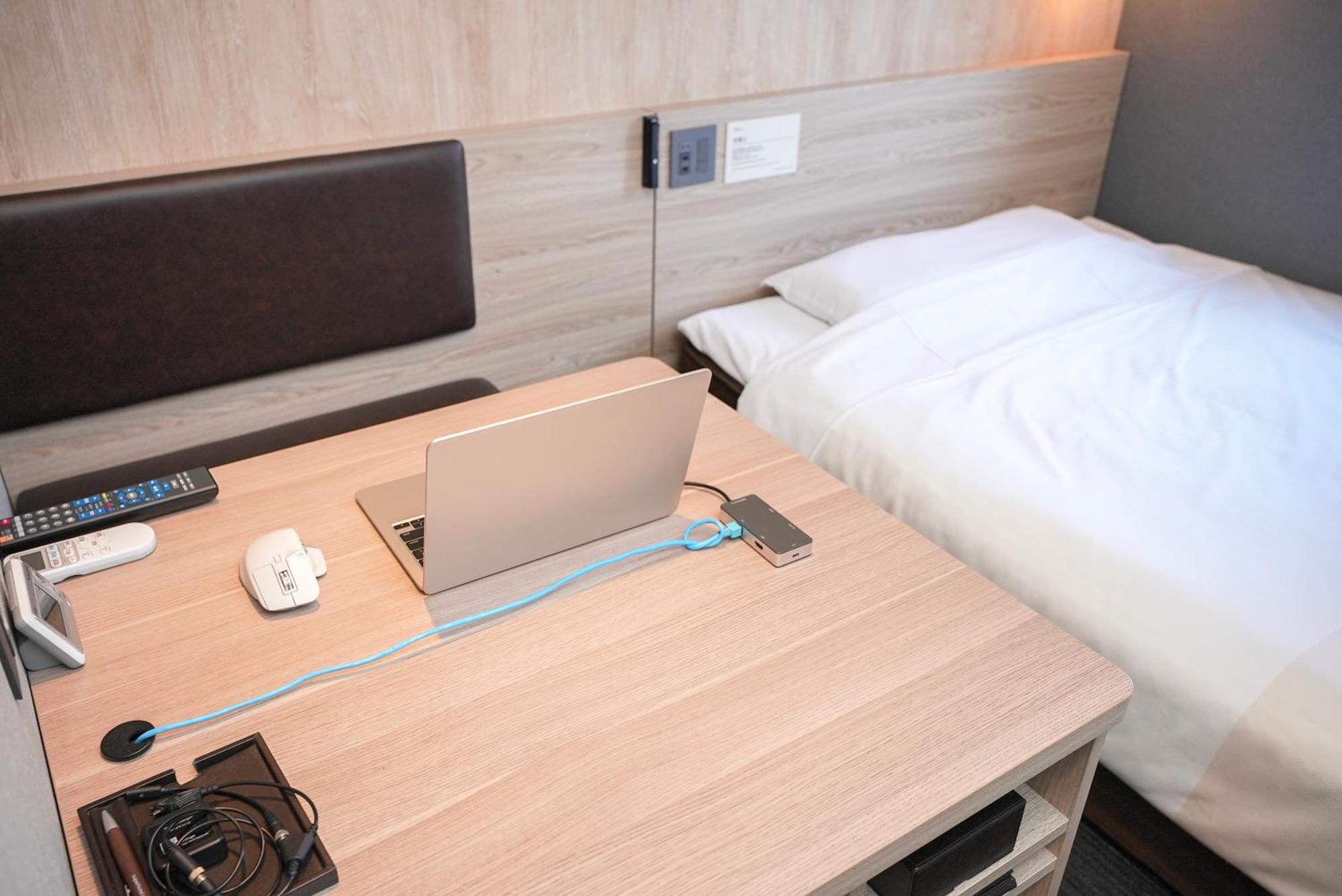 Super Hotel Хирошима Екстериор снимка